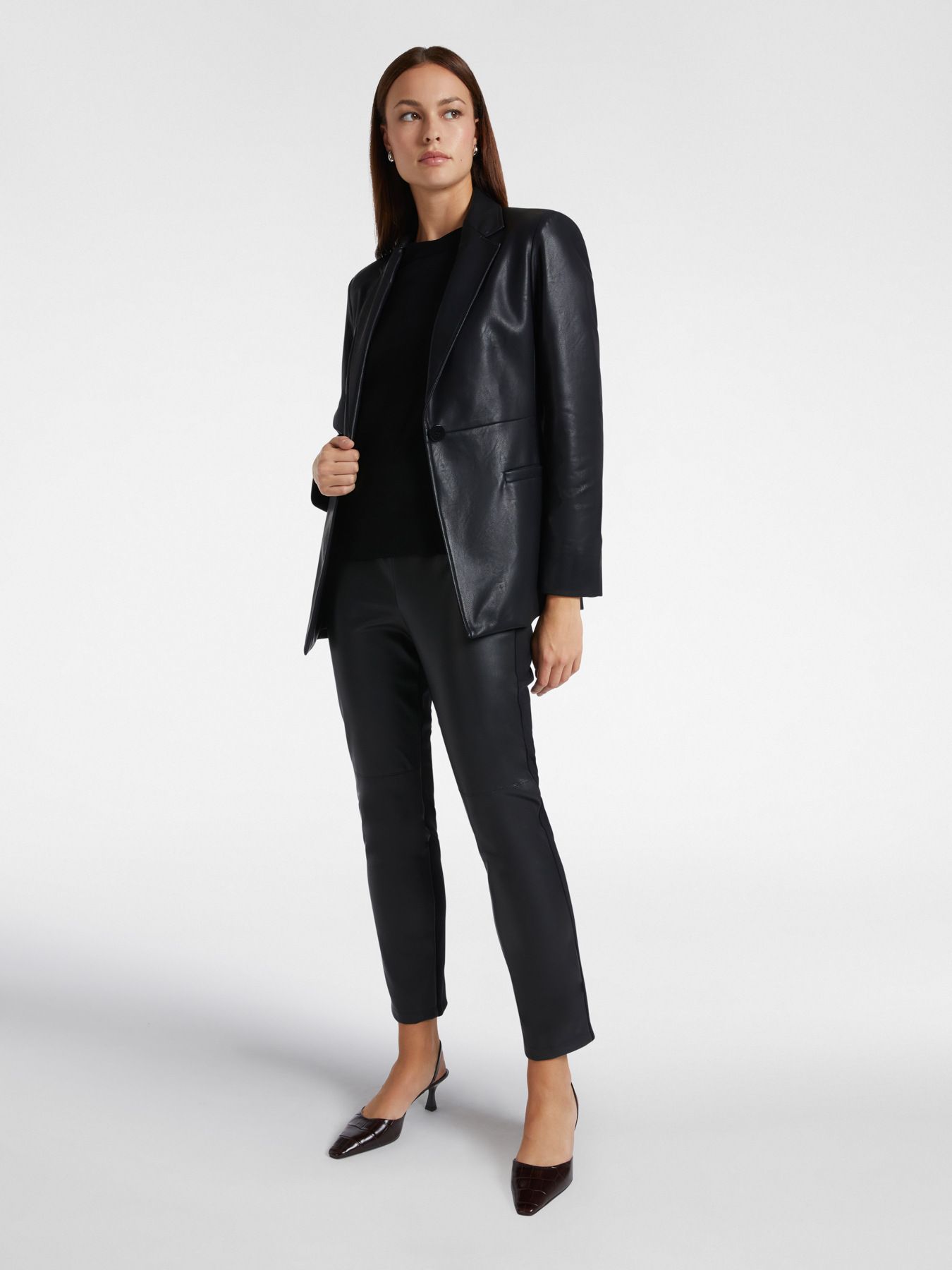 Прямые брюки