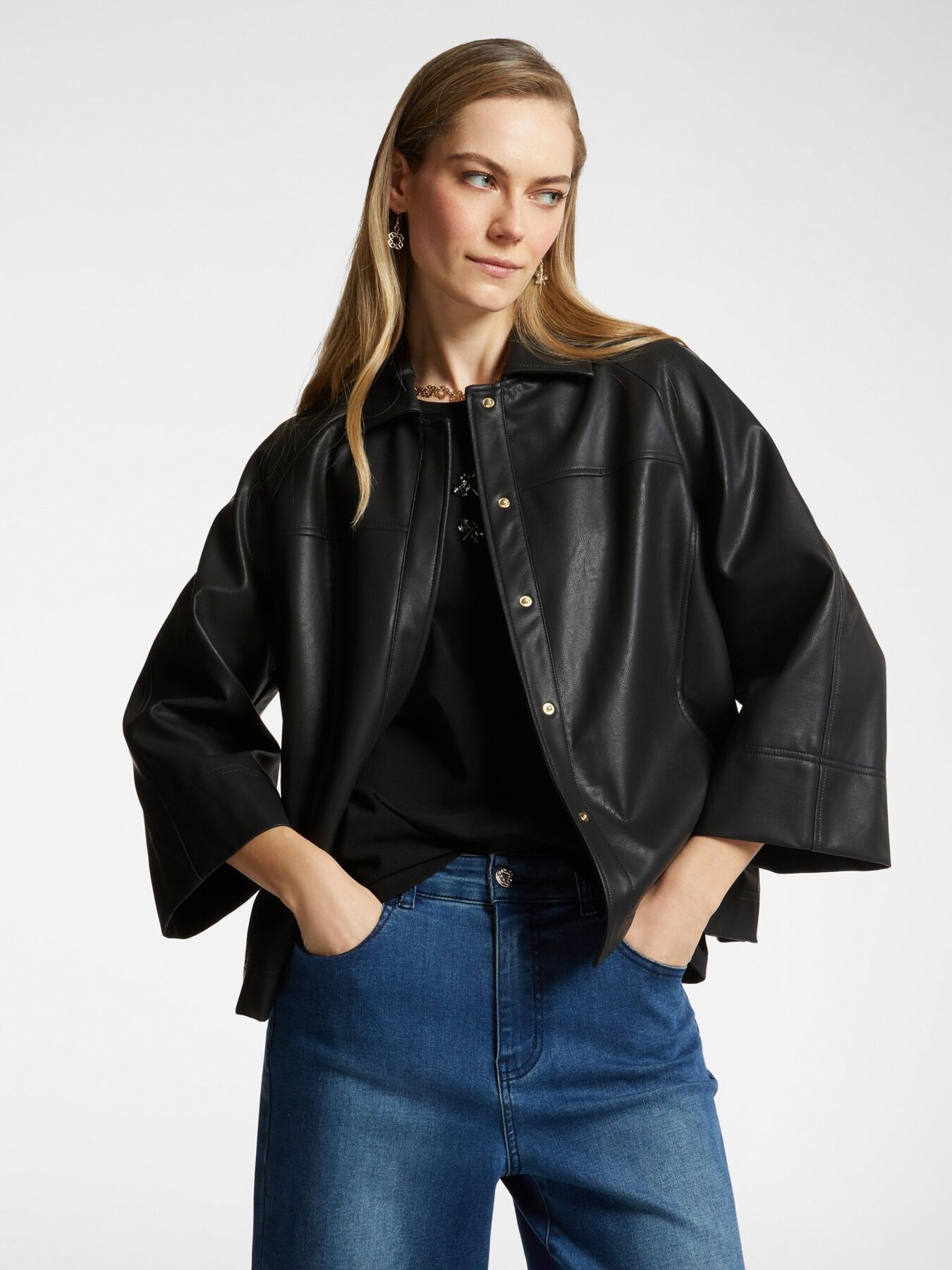 Куртка из экокожи