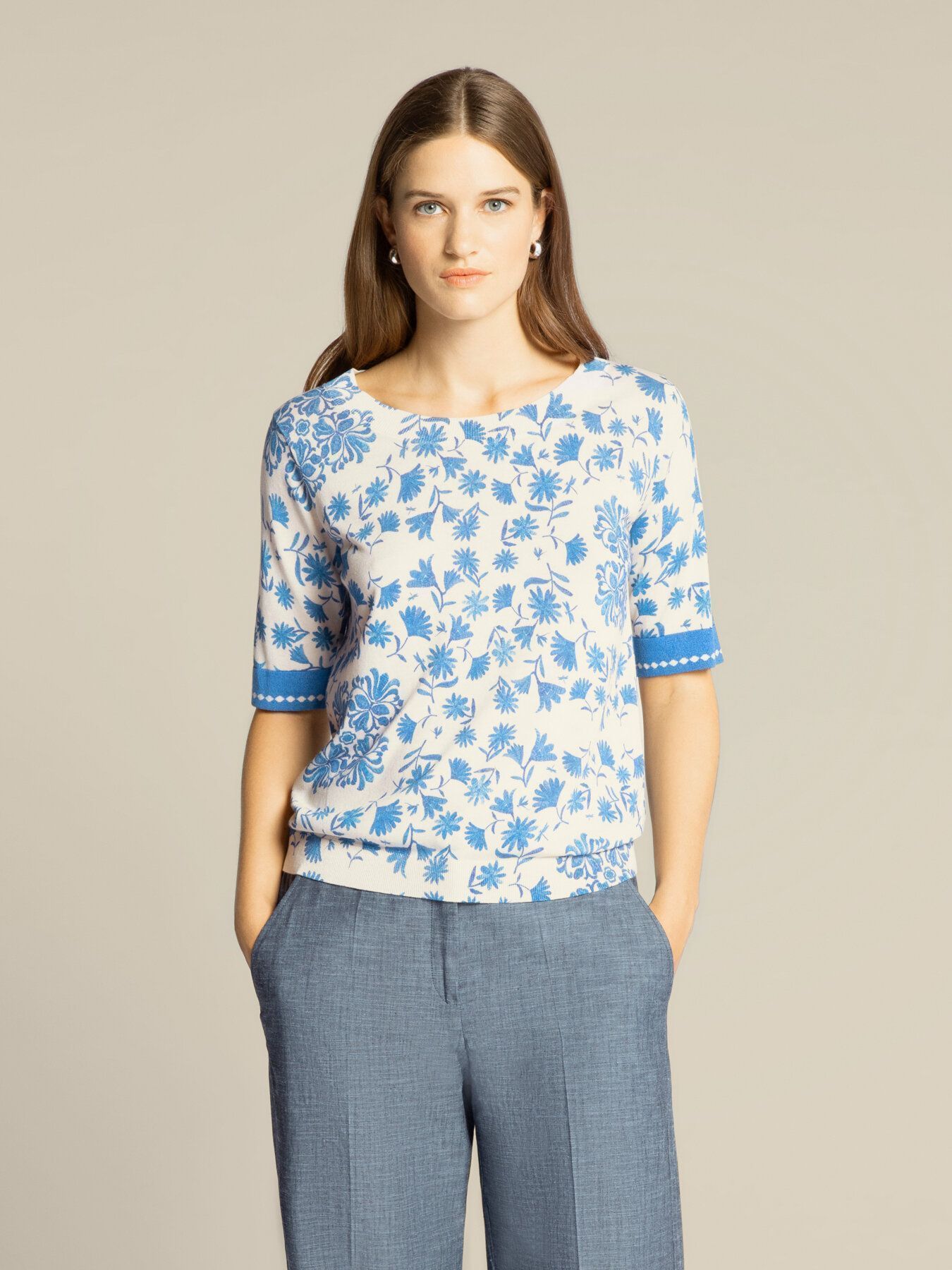 Джемпер с коротким рукавом