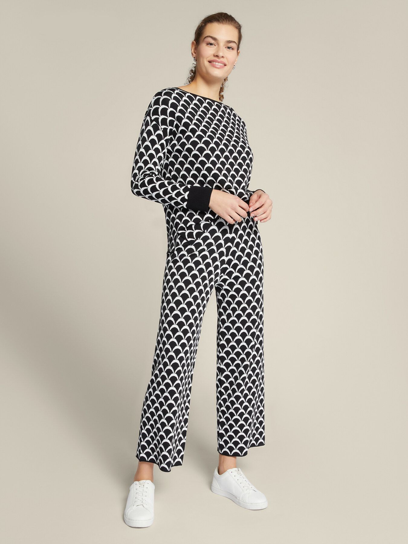 Брюки укороченные