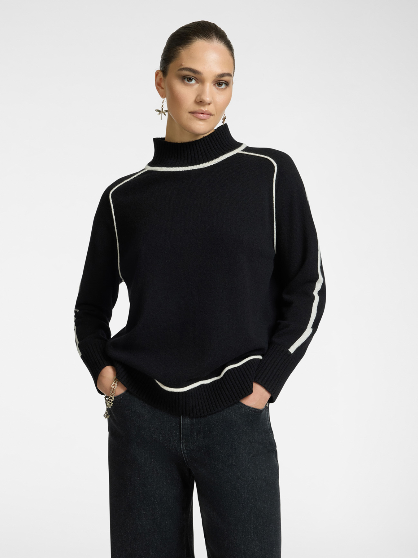 Свитер из 100% шерсти