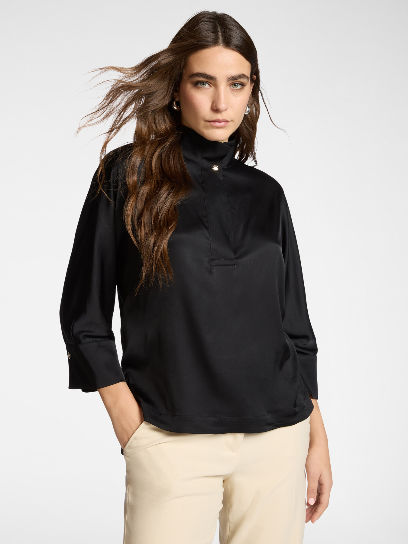 Блузка-поло