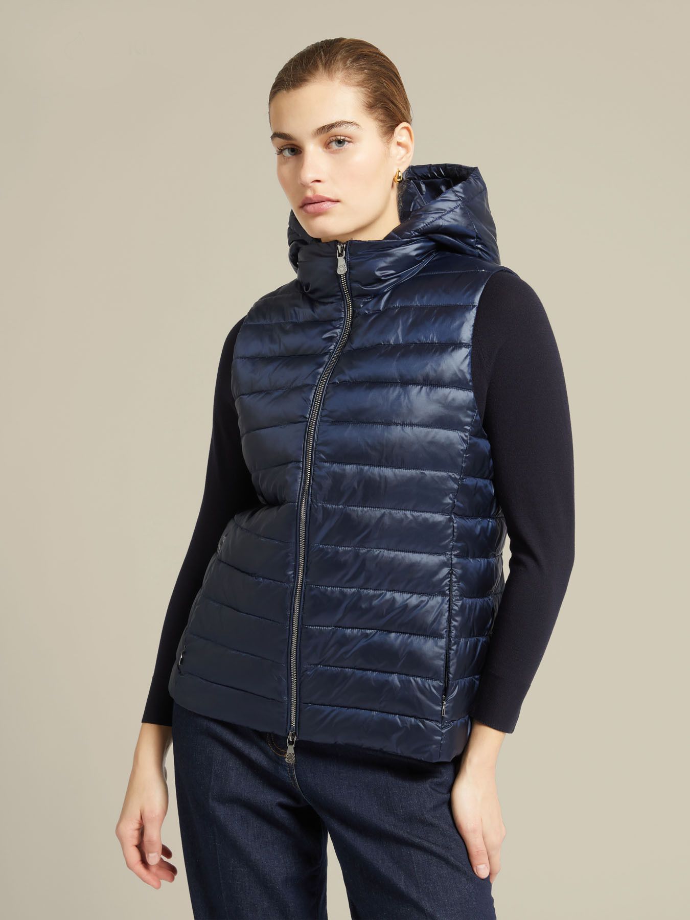 Стеганый жилет