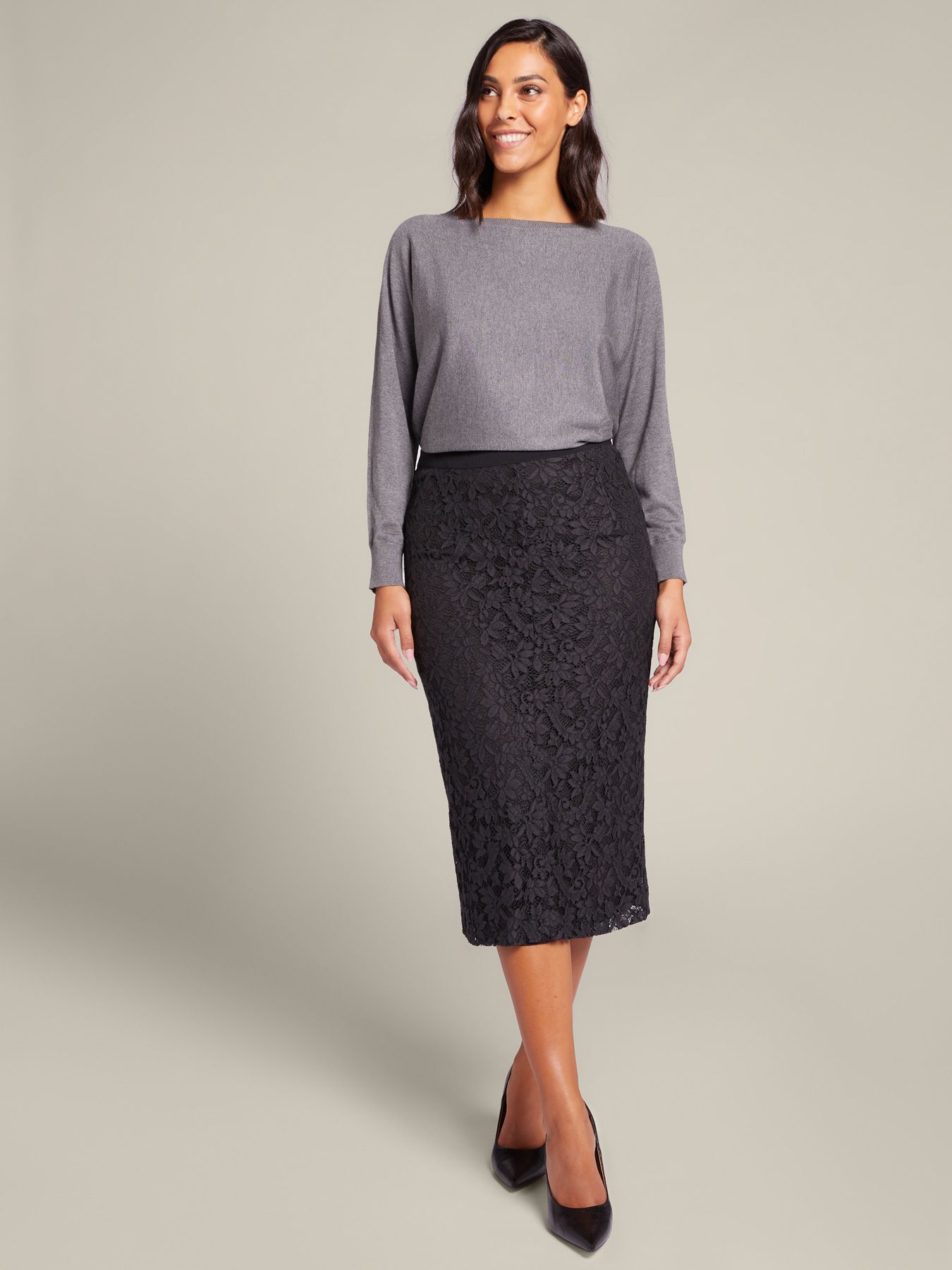 Юбка-карандаш кружевная