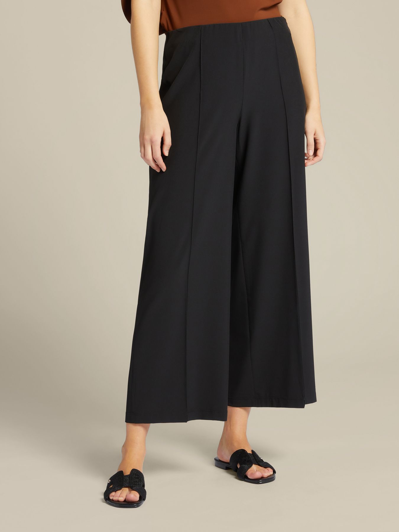 Брюки прямые укороченные