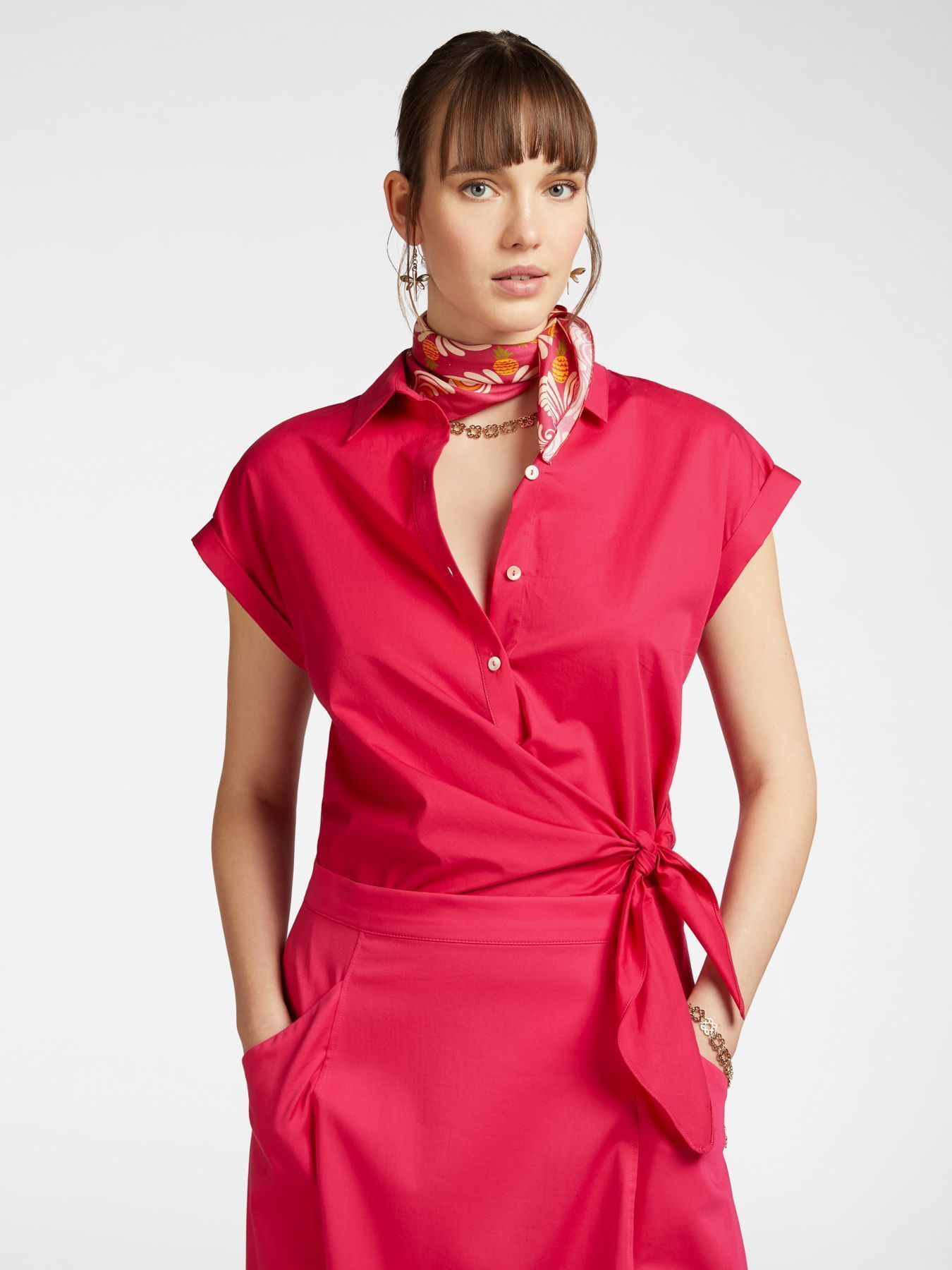 Блузка из эластичного хлопка