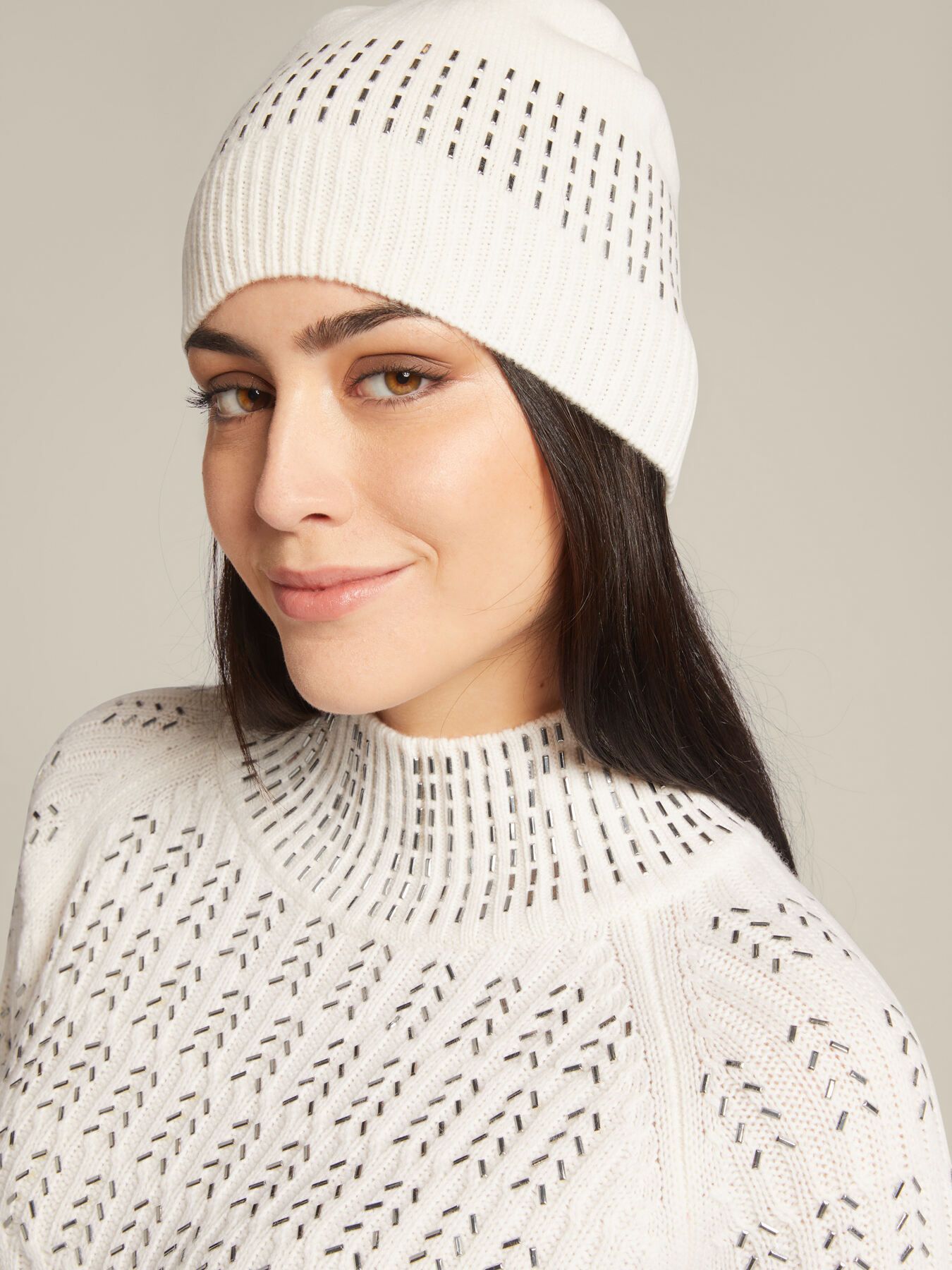 Шапка из 100% шерсти