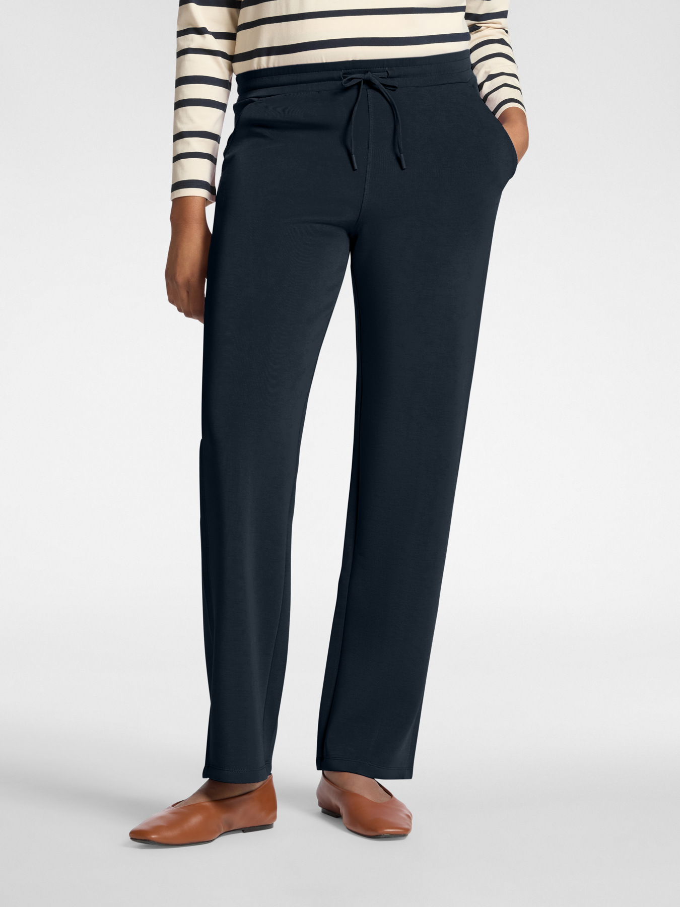 Брюки с эластичным поясом из скубы