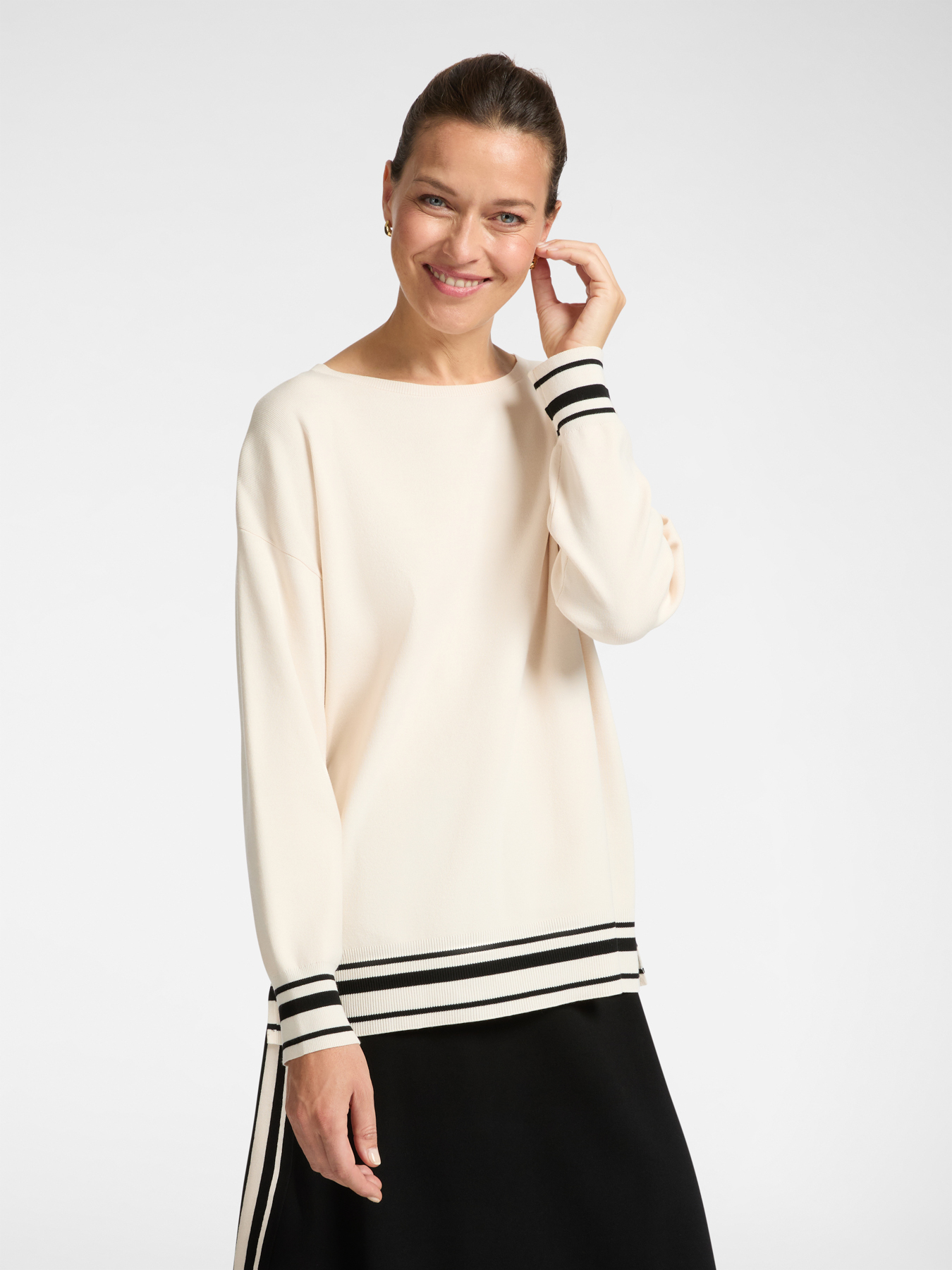 Джемпер из вискозы