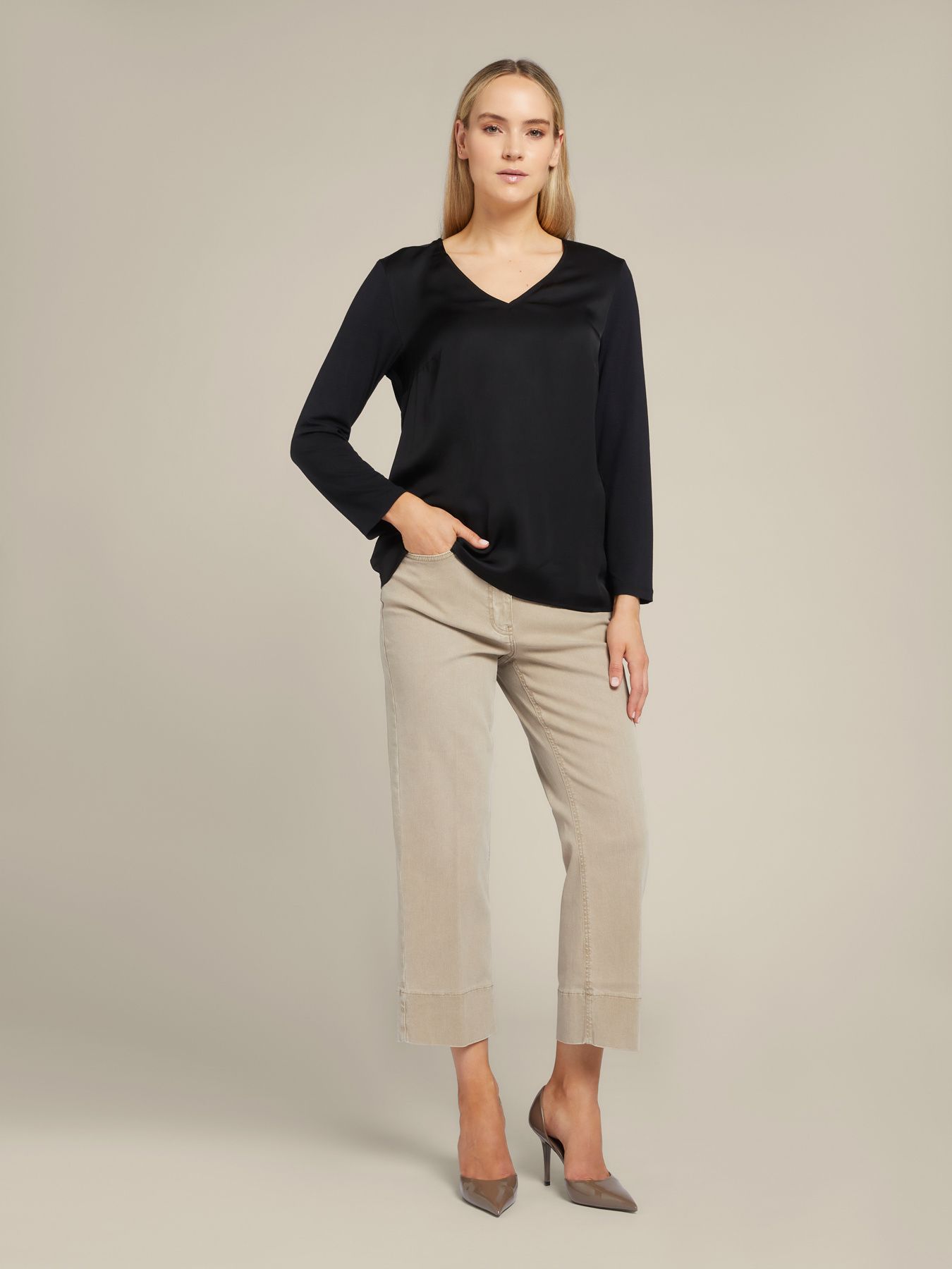 Однобортное пальто черное Elena Mirò