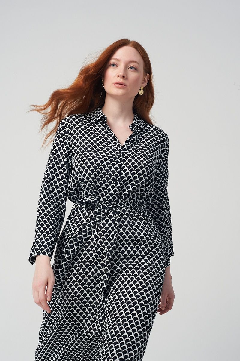 Брюки зауженные черные Elena Mirò